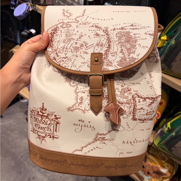 New The Lord of the Rings Middle-earth Map Mini Backpack. - Picture 5 of 5